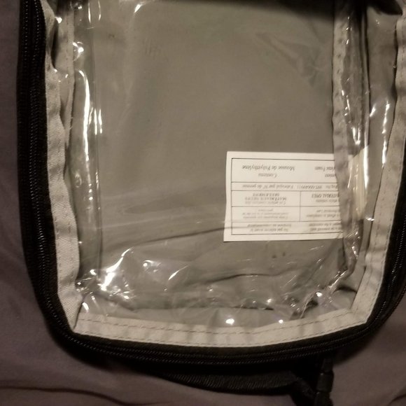 Free with purchase NWOT saver lunchbox - Picture 3 of 5